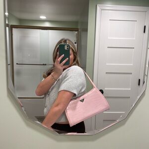Y2K Pink Crocodile-Embossed Shoulder Bag